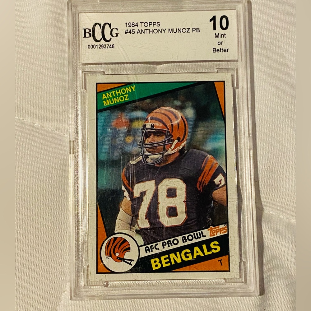 1984 Topps Football #45 Anthony Munoz Cincinnati Bengals RC Rookie BCCG 10 Mint